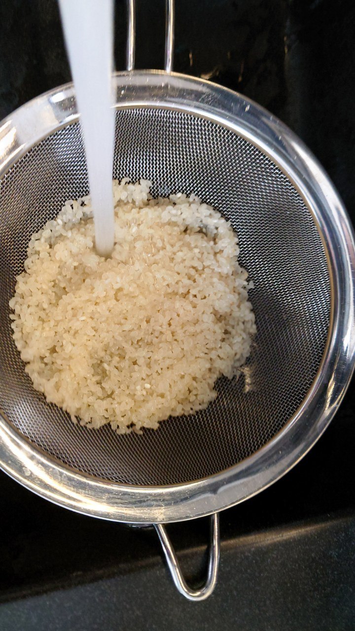 Kaip plauti sushi ryžius