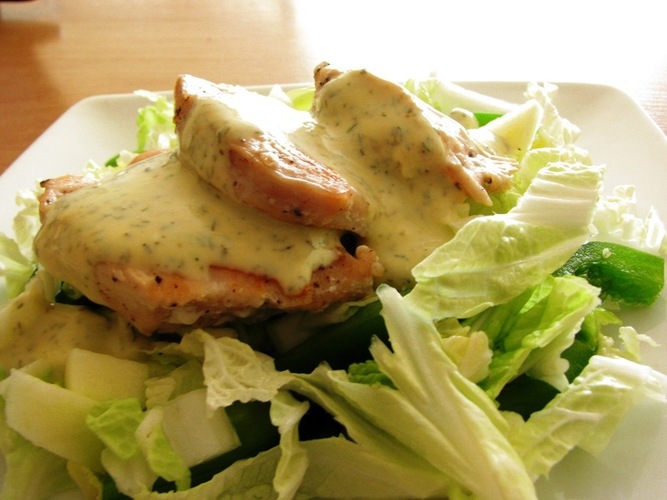 Vištienos krūtinėlės salotos